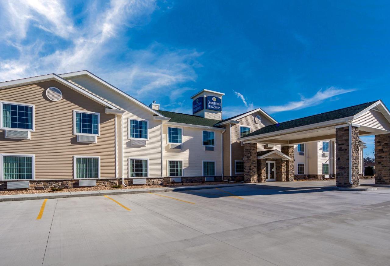 Cobblestone Inn&Suites - Holdrege Buitenkant foto